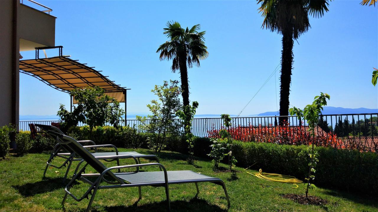 Villa Luppo Ičići Exterior foto